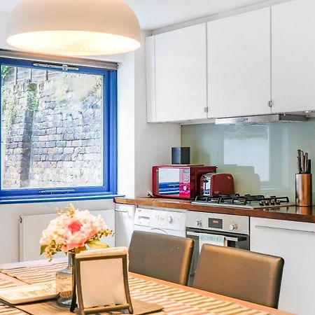 Spacious 2 Bedroom Apartment In Camden ลอนดอน ภายนอก รูปภาพ