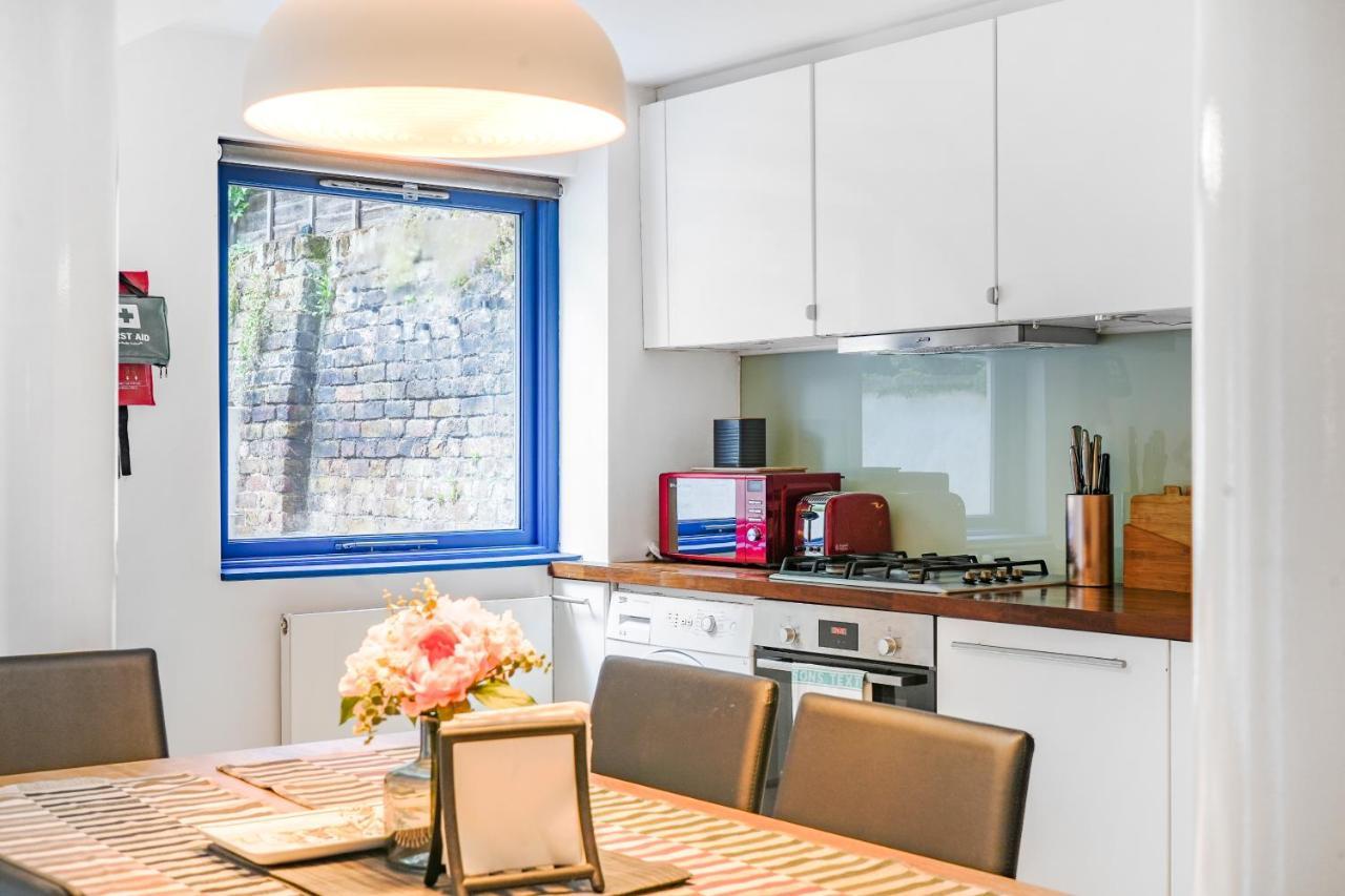 Spacious 2 Bedroom Apartment In Camden ลอนดอน ภายนอก รูปภาพ