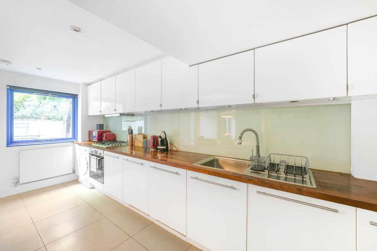 Spacious 2 Bedroom Apartment In Camden ลอนดอน ภายนอก รูปภาพ